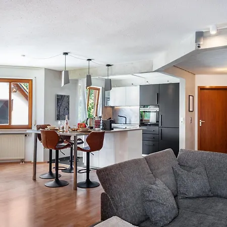 Apartment Penthouse Mueller *